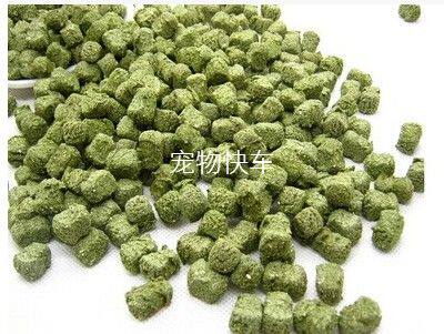 (Buy 5 Get 1 Free) Mini Q Alfalfa Brick Timothy Grass Stick 100g Packed Hamster Guinea Pig Chinchilla