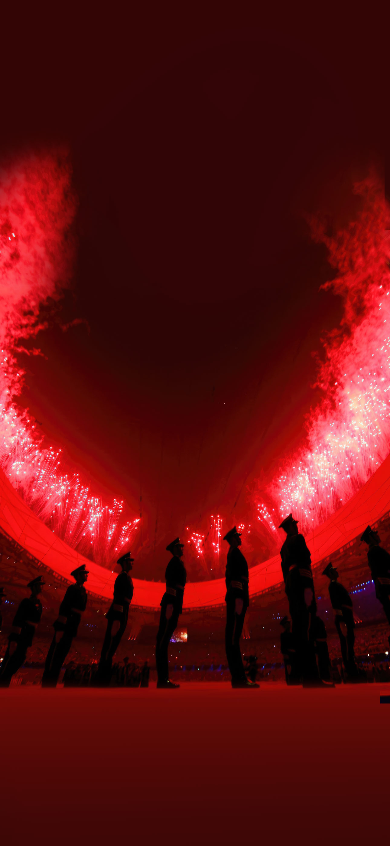 4K 竖版鸟巢开幕式红色烟花仪仗队剪影手机壁纸 红色爱国震撼无水印图片