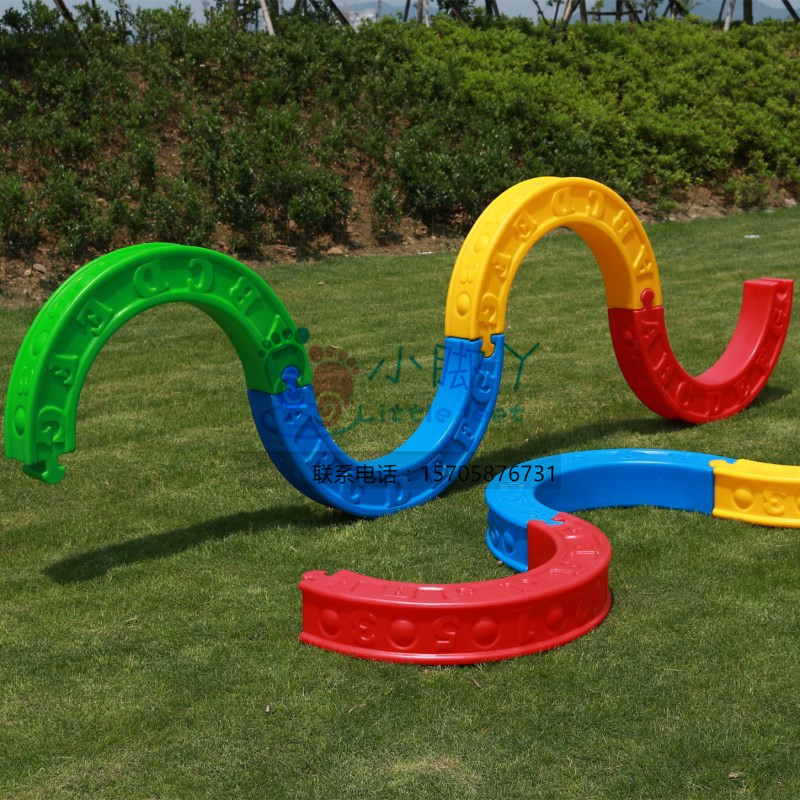 Color Half Moon Rocking Balance Bench Early Teaching Aids Sensation Integration Training Equipment Children Balance Wood Cartoon Bend-shaped Alone Wooden Bridge