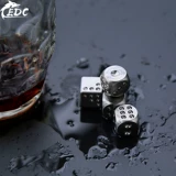 EDC Titanium сплав Color Dice Solid TC4 Sixday Lucky Guesting Boxing Drink Prink Peer Peer Iced Beverage Promotion