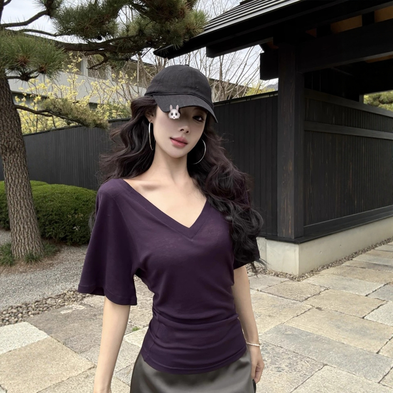 Purple Pure Desire V-Neck Waist-Cinching Short-Sleeve T-Shirt for Women, Summer Regular Shoulder Slim-Fit Batwing Sleeve Large Neckline Half-Sleeve Top Purple Pure Desire V-Neck Waist-Cinching Short-Sleeve T-Shirt for Women, Summer Regular Shoulder Slim-Fit Batwing Sleeve Large Neckline Half-Sleeve Top