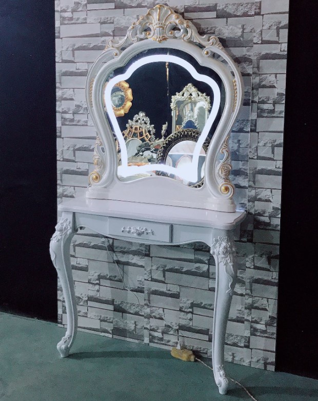Châu Âu retro vẻ đẹp salon tóc salon salon đồ nội thất trang điểm tiệm hớt tóc gương phòng tắm gương đôi bàn - Hair Salon / Nội thất làm đẹp máy hấp dầu tóc