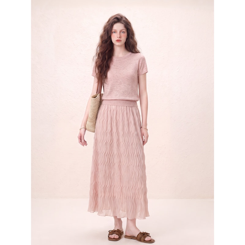 Light Pink Knitted Short-Sleeved Top and Pleated Skirt Korean Chic Unique Two-Piece Suit Women's Clothing 2026 New Style