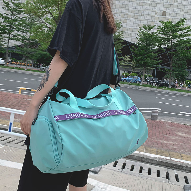 Light Large Capacity Travel Bag Women Short Walk Out Luggage Bag Men's Net Red Fitness Bag Dry Wet Separation Training Bag Tide