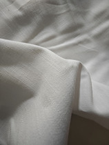 Cotton linen ramie pure cotton fabrics are suitable for blue dyeing batik printing tie dyeing plant dyeing easy coloring and good color fixation.