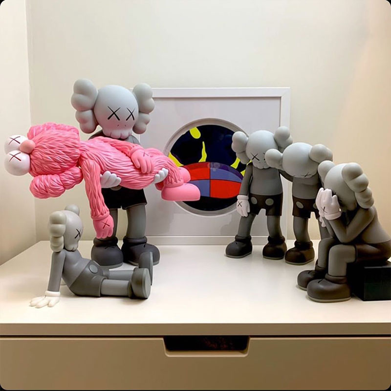 mand kaws tide brand doll combination model model doll toy ornaments trend desktop tide play blind box