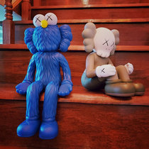 Conscience dealer mand kaws Sesame Street BFF joint doll doll Changsha limited hand-made toy model ornaments