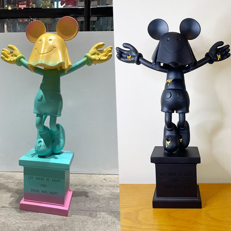 Blind box 2021 net red new masked smiling face Mickey model surrounding doll ornaments tide play otaku toy gift