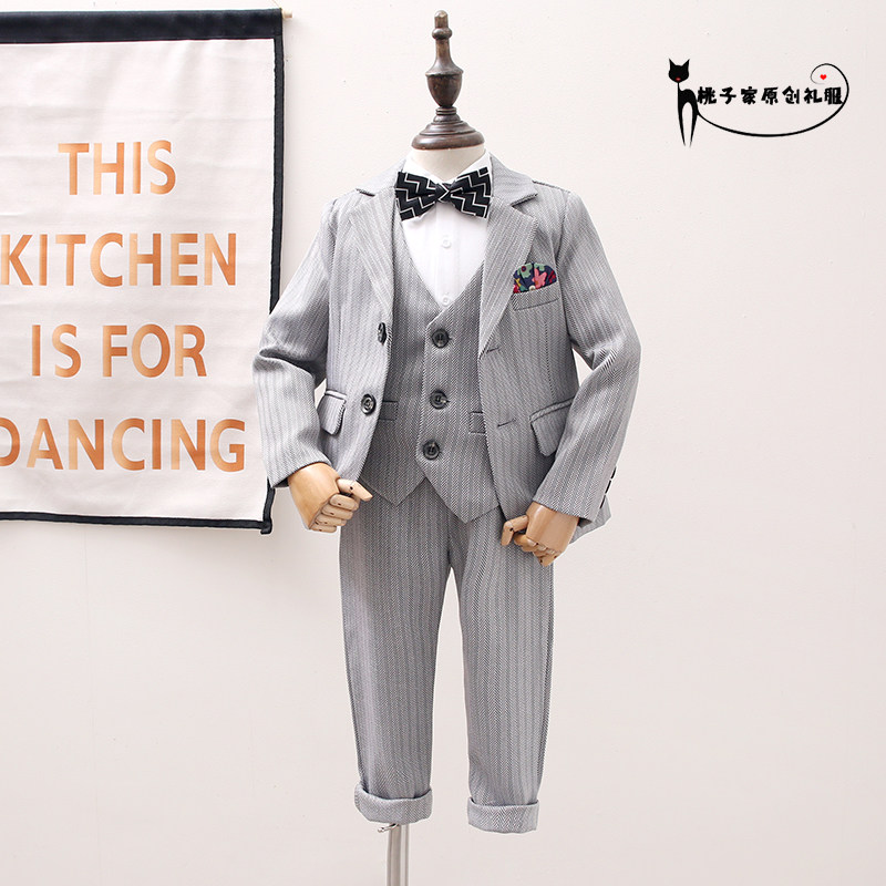 Boy's suit suit Three sets of Inlan Korean version 2022 Spring and autumn new flower fairytale Handsome Qi Gown West Suit Tide