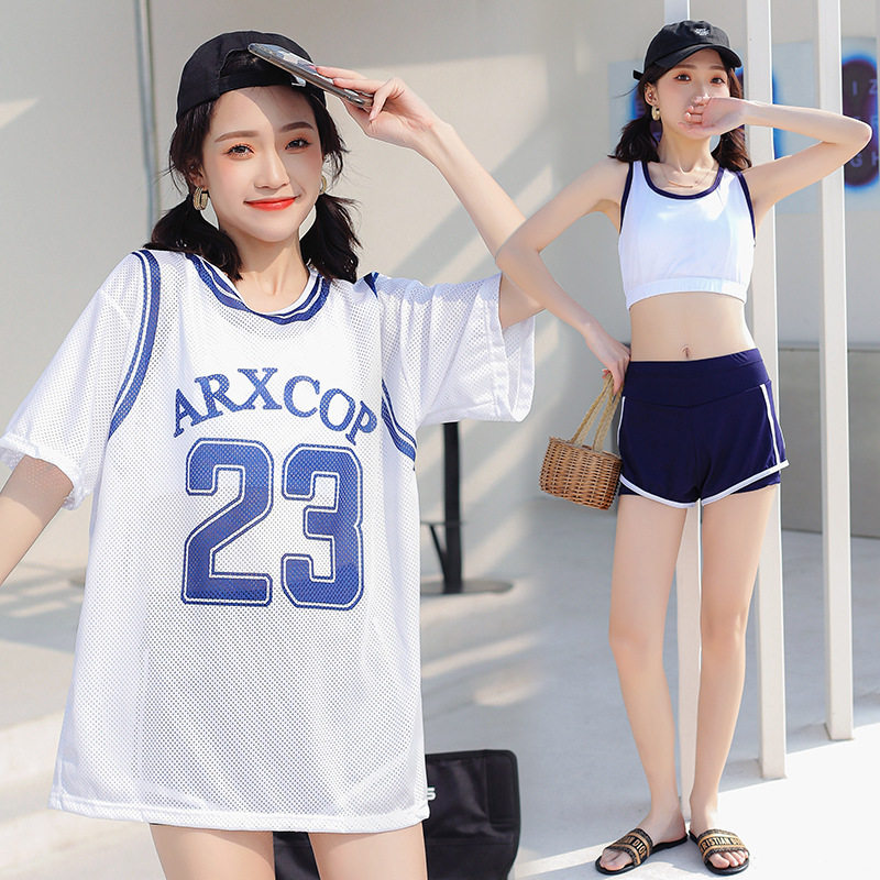 Small fresh Korean version of the girl swimsuit in the big child 12-15 years old girl girl student cute sports two-piece swimsuit