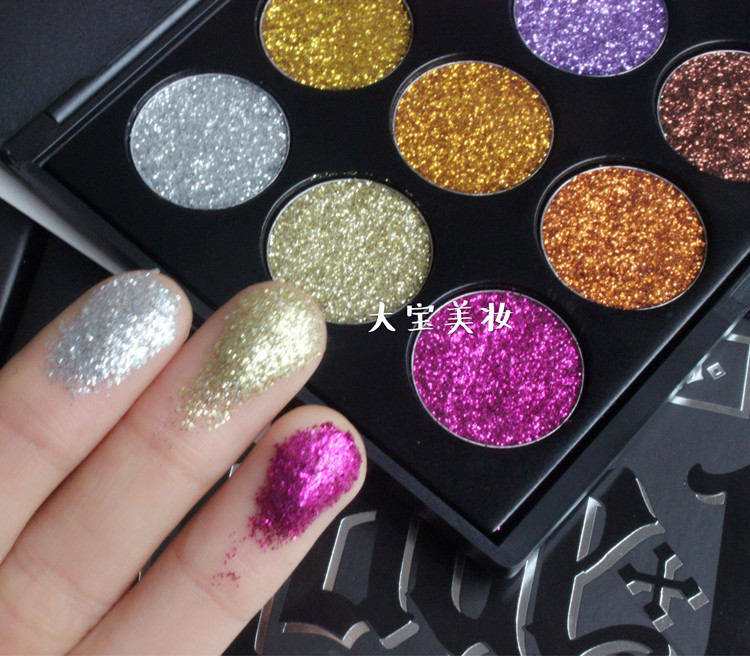 Long lanh long lanh mỹ phẩm phấn mắt kem pearlescent trẻ em Latin giai đoạn hiển thị đêm trang điểm chăm sóc da trang điểm đặc biệt phấn mắt 3ce 4 màu
