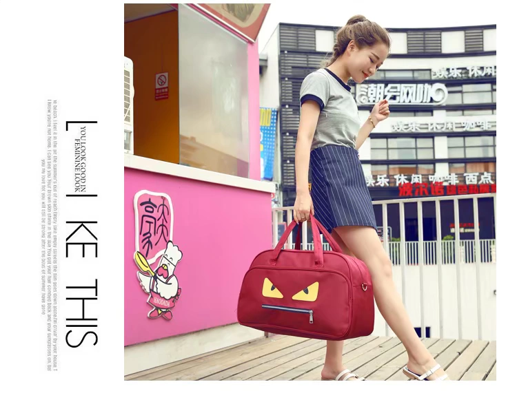 Tide little monster túi du lịch Túi tote Túi thể thao Túi thể thao cho nam và nữ Túi đeo vai không thấm nước