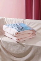 Розовая подушка