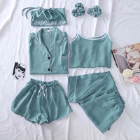 Шелковый зеленый комплект