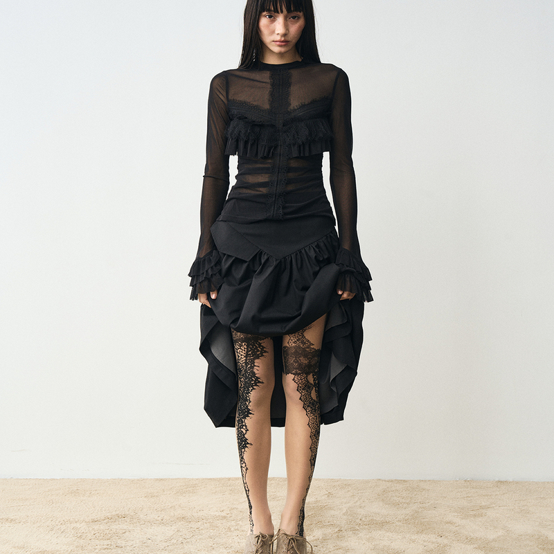 Popoop 2025Ss Black Lace Patchwork Heavy-Duty Ruffle Sleeve Stretch Top