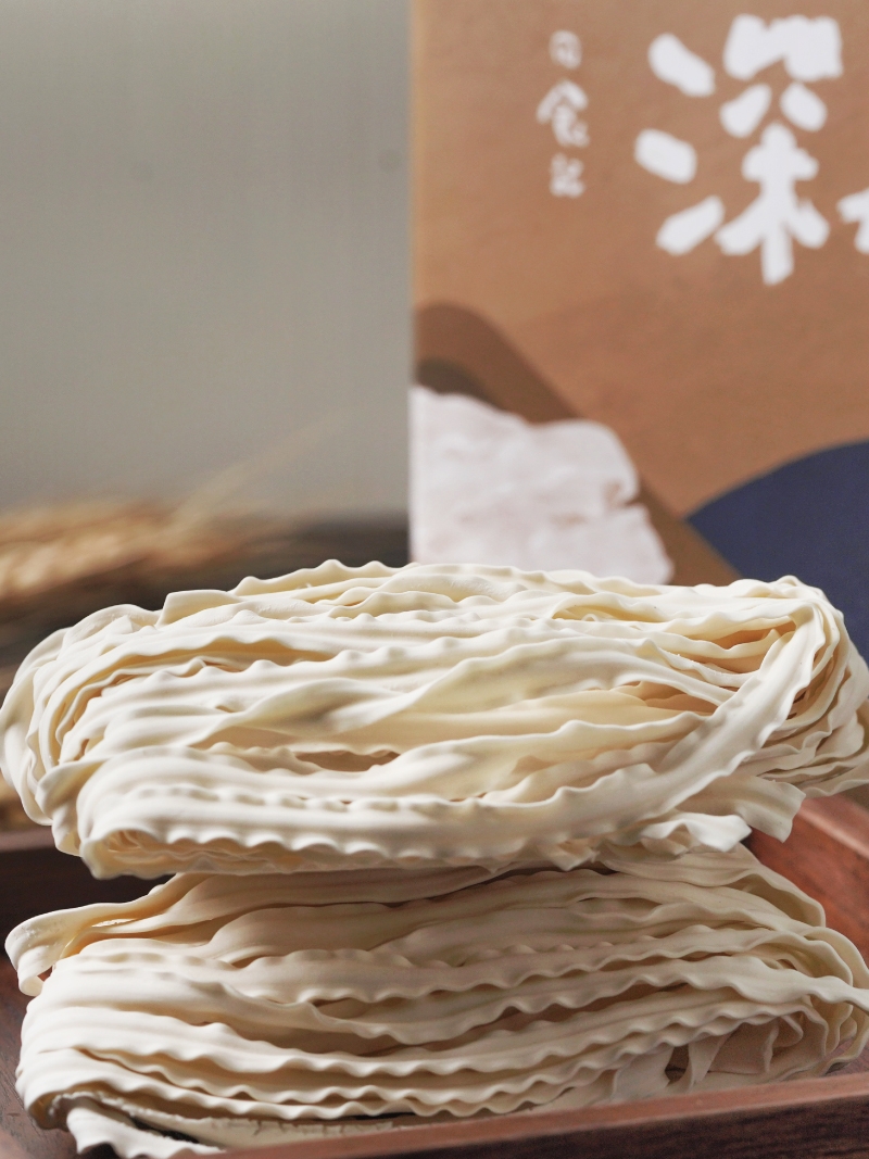 日食记 深夜一碗面系列 日晒小刀削面 450g箱装*3件 淘宝优惠券折后¥59.7包邮 日食记 深夜一碗面系列 日晒小刀削面 450g箱装*3件 淘宝优惠券折后¥59.7包邮