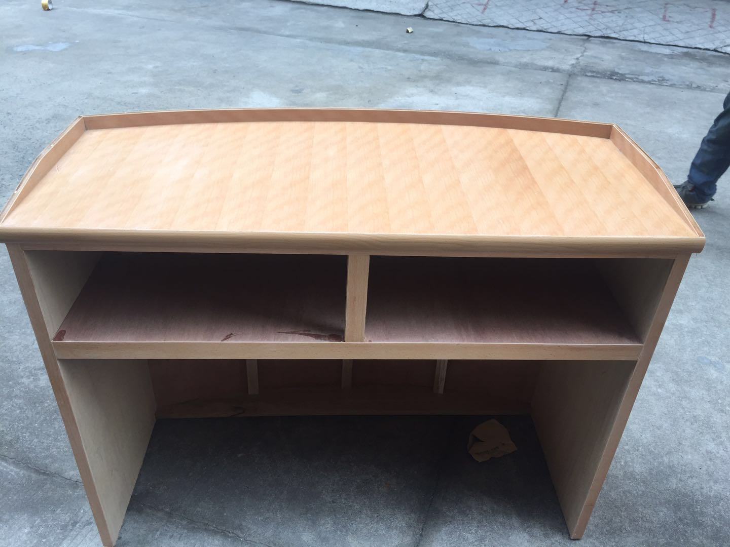 Teacher's rostrum Teacher's podium School podium wooden podium manufacturer direct sales