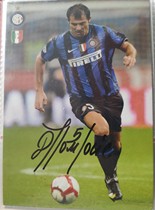 Inter Milan star Stankovic autographed Inter Milan official card 0910 season