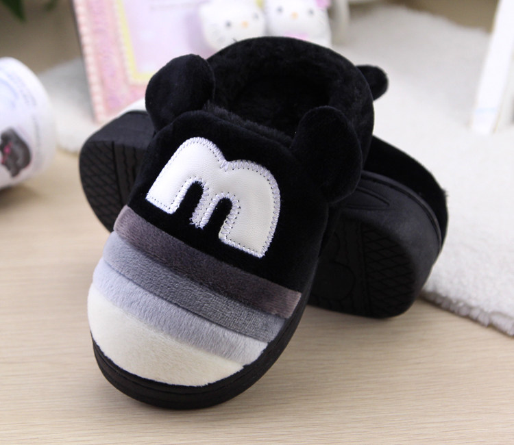 Pantoufles enfants en suède pour hiver - semelle caoutchouc - Ref 1005581 Image 24