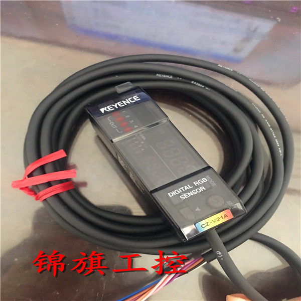 Supply new original KEYENCE Keanz CZ - V21A laser sensor packaging