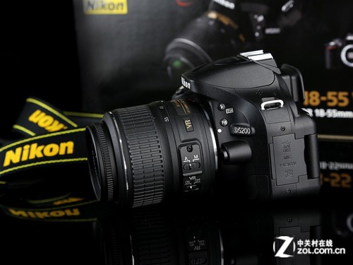 Обзор зеркальной фотокамеры начального уровня Nikon D5200 с 24 миллионами 39 баллов