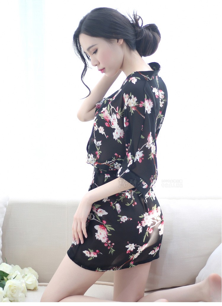 Đồ ngủ gợi cảm, quần áo gợi cảm, mùa hè của phụ nữ, ngực nhỏ, ngắn, siêu mỏng dành cho người lớn váy dài tay thu đông