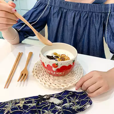 * Piece by piece * Cute ins strawberry bowl girl heart Korean retro ceramic bowl embossed fruit salad bowl