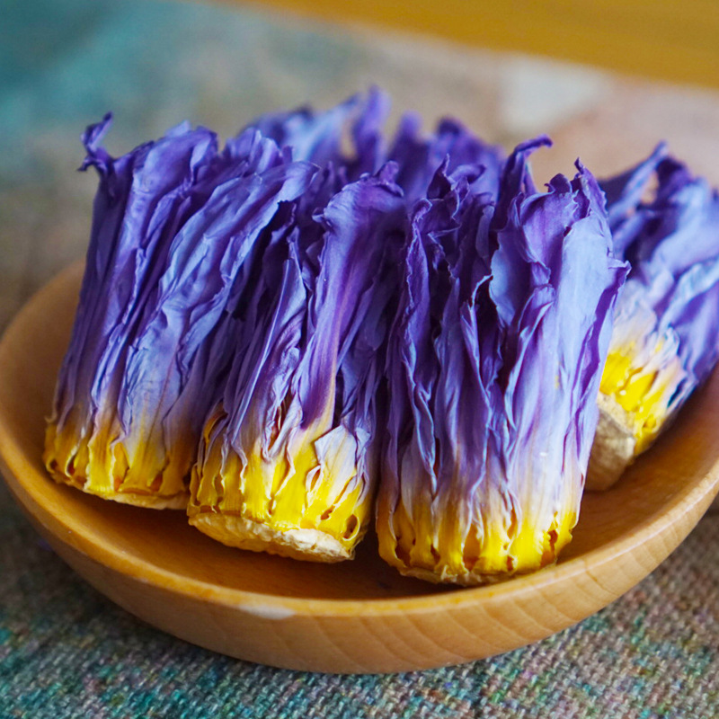 Nongfu Mingcheng Nine-Grade Perfume Lotus Tea Base Directly Grown and Shipped Thirteen-Grade Purple Gold Perfume Lotus Health Tea Buddha Lotus Nongfu Mingcheng Nine-Grade Perfume Lotus Tea Base Directly Grown and Shipped Thirteen-Grade Purple Gold Perfume Lotus Health Tea Buddha Lotus
