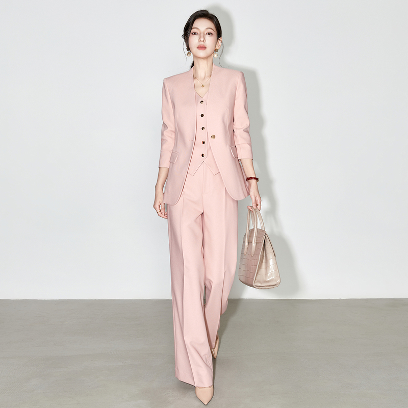 Fashionable Pink One-Button Simple Business Suit Set, Business Commuting Formal Suit, Straight-Leg Pants Three-Piece Suit Fashionable Pink One-Button Simple Business Suit Set, Business Commuting Formal Suit, Straight-Leg Pants Three-Piece Suit