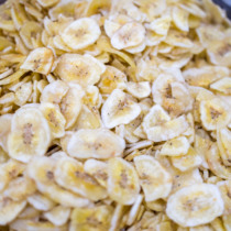 Exclusive heat-sealed fresh-keeping full 2 bags of dried banana slices 250g daily Taobao live