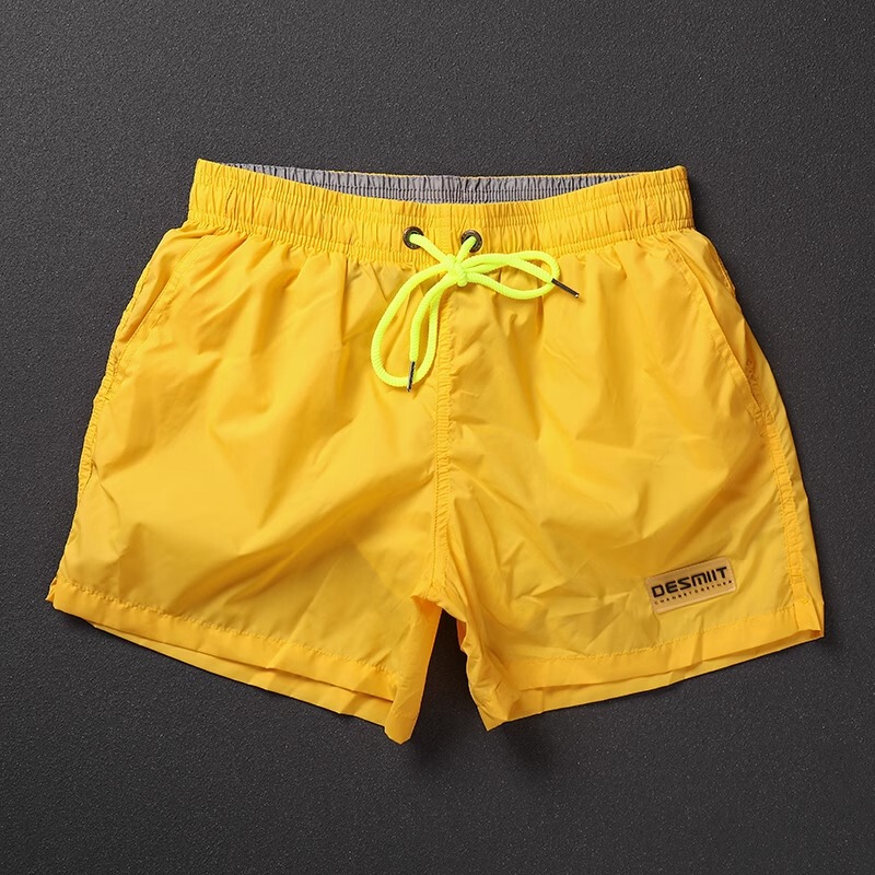 Large Size Bright Yellow Running Fitness Shorts, Quick-Drying, Suitable for Water Activities, Beach Shorts, Men's Vacation Swimming Gear
