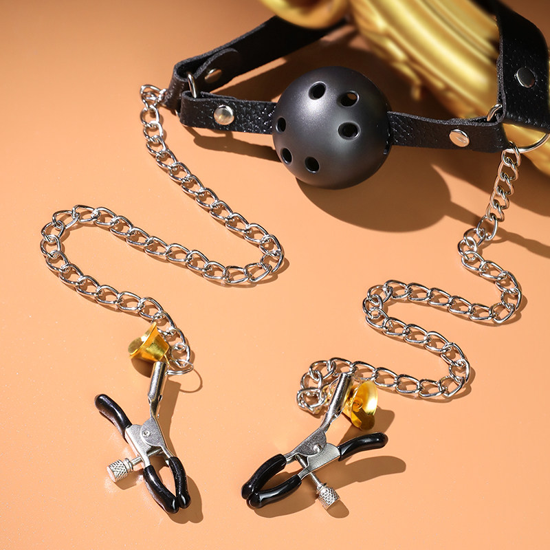 Majic Nipple Clamps Play Set detail 3