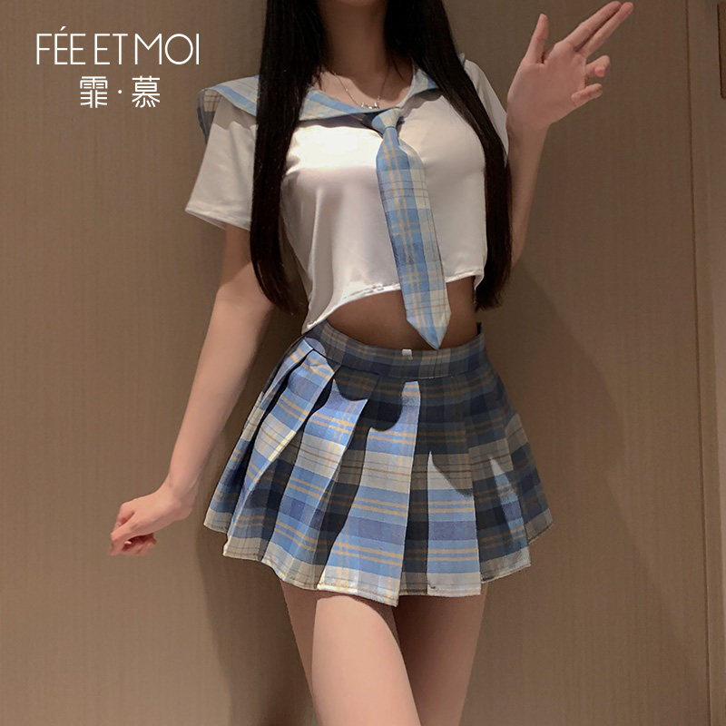 Playful JK Schoolgirl Outfit detail 3
