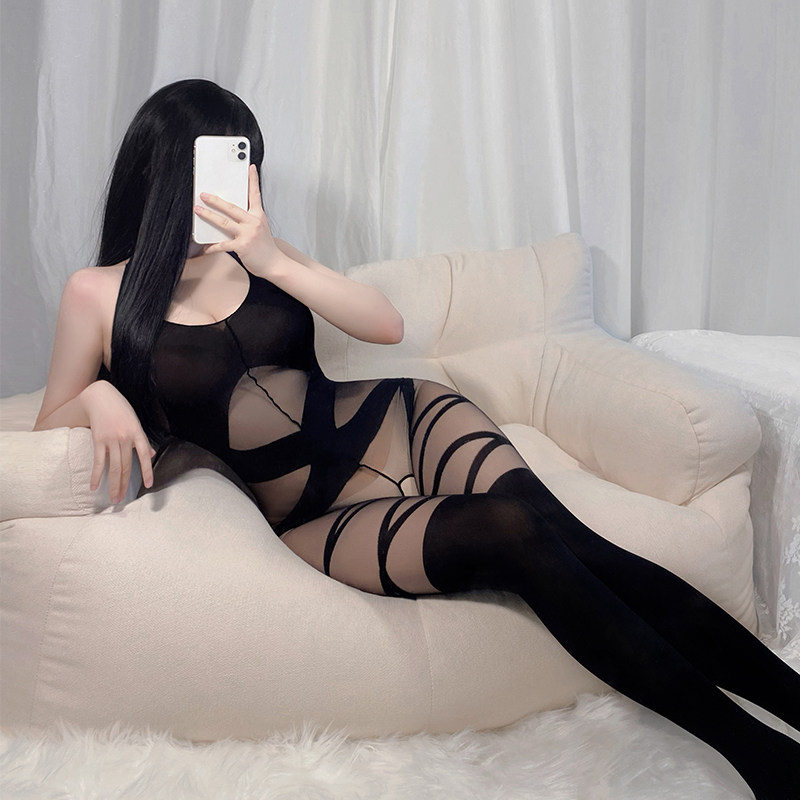 Sexy Open-Crotch Bodystocking detail 3