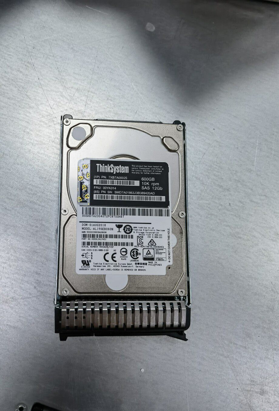 Lenovo 600GB SAS 10K SR Server Hard Drive 7xb7a00025 00YK014