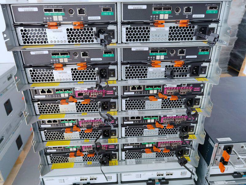 NetApp E-X30030A-R6 ESM module DE1600 DE1600 DE5600 DE5600 DE6600