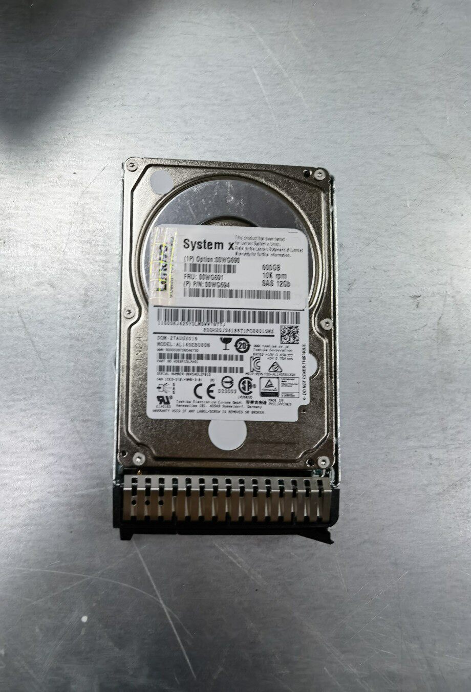 Lenovo Lenovo 00WG690 00WG691 600G 00WG691 10K SAS 12GB X3650 M5 X6 X6 hard disc