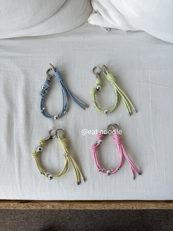 ● Eatnoodle Exclusive Niche Design Korean Imported Leather Rope Woven Keychain Pendant Mobile Phone Accessory