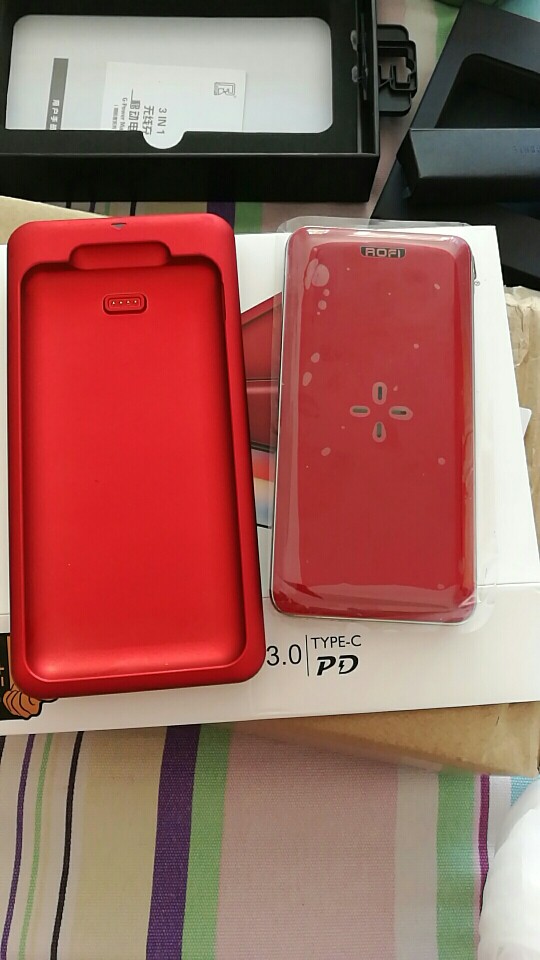 领航者无线充电宝免费试用好用吗什么牌子哪个国家的，亲自使用体验（以名人之名同款）_搜券