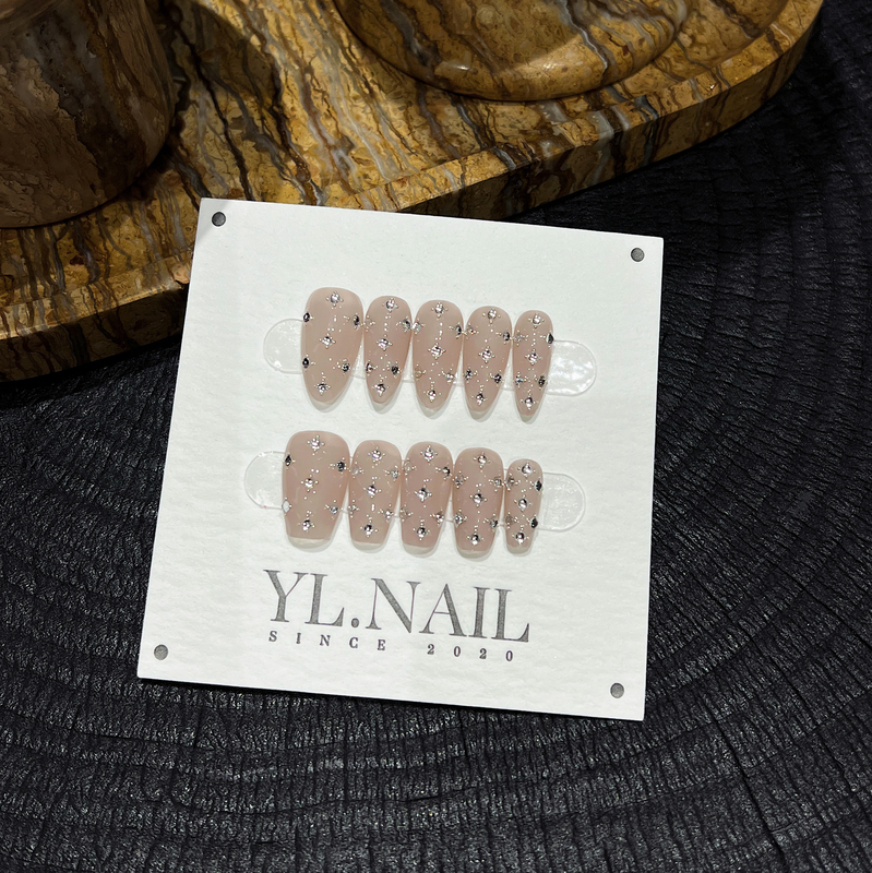 【Yl.Nail Oslo】Handmade Nail Tips ins Unique Nude Gray Full Rhinestone Mixed Rhinestone Martinique Wearable Nails 【Yl.Nail Oslo】Handmade Nail Tips ins Unique Nude Gray Full Rhinestone Mixed Rhinestone Martinique Wearable Nails