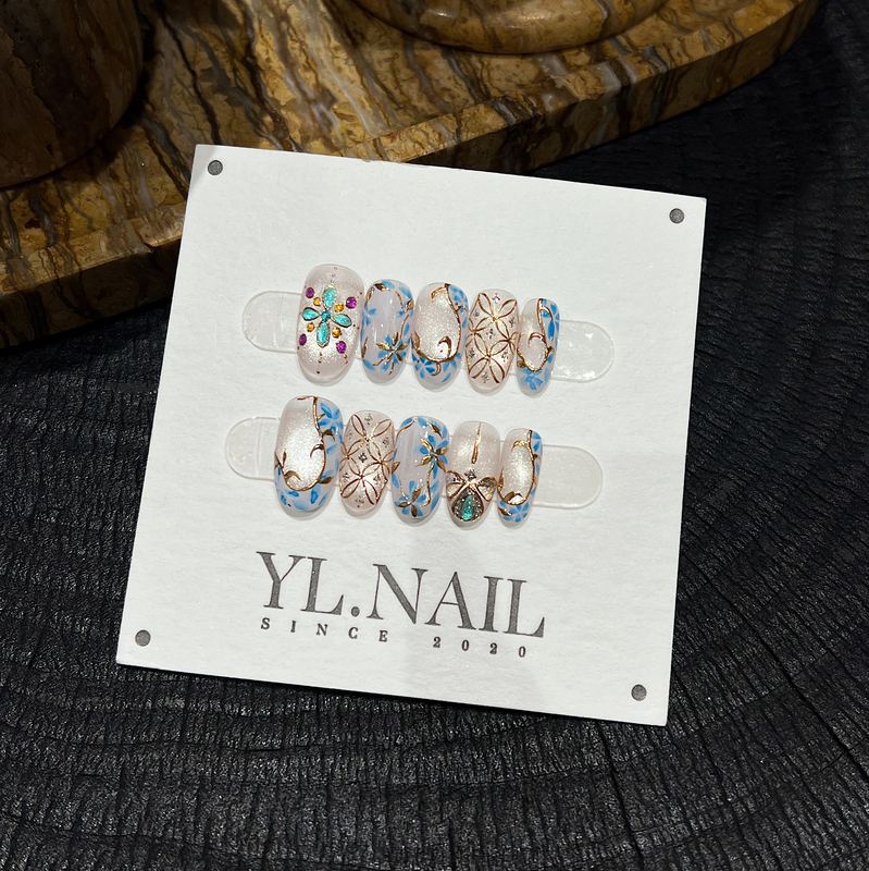 【Yl.Nail Nanyang Huatian】Handmade Wearable Nails ins Niche Retro Hand-Painted Blue Floral Cat Eye Nail Art