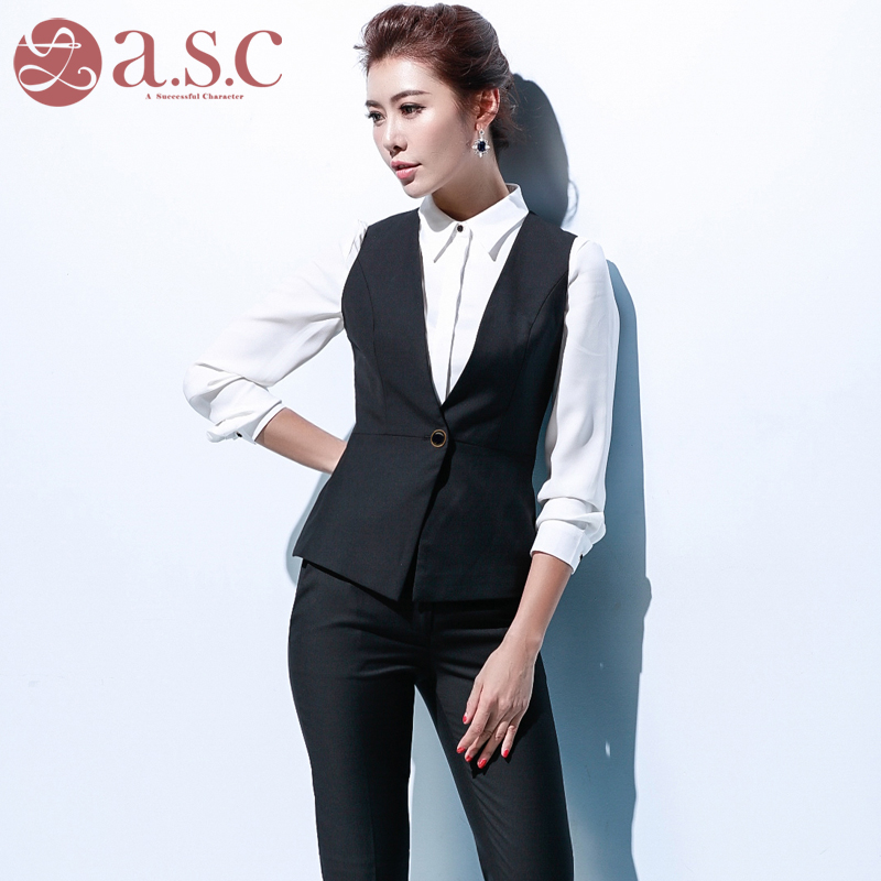Tailleur femme - Ref 3242283 Image 4