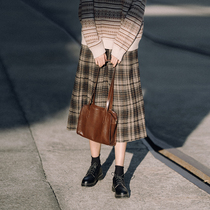 Dream Horse Conspiculated Skirt Woman Autumn Winter Retro Gale with a small subumbrella skirt 100 Temperament Press Pleat Skirt