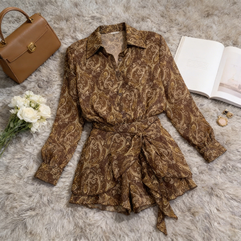 This Year's Trendy Light Luxury Retro V-Neck Tie Long-Sleeve Shirt Dress for Women, Waist-Cinching, Slimming, Elegant, and Fashionable Dress