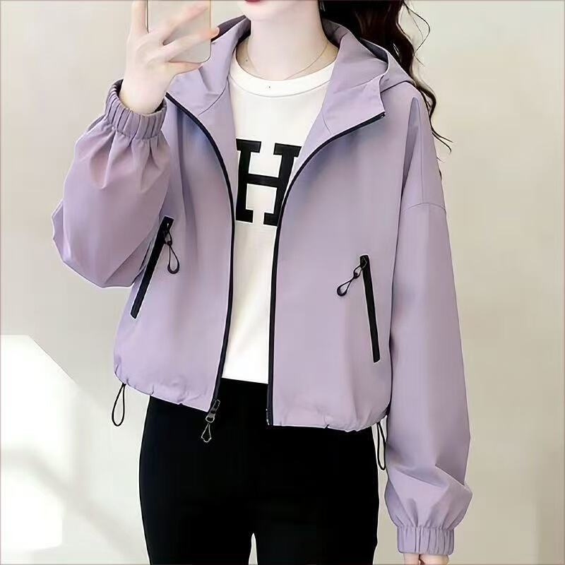 This Year's Popular Light and Mature Style Trendy Hooded Short Jacket for Women, Age-Reducing, Windproof Jacket for Petite Women, Trendy Top
