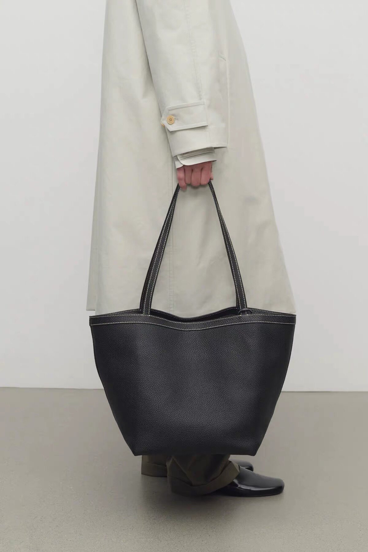 Сумка 正品代 the row park tote three stitch 车缝线牛皮托特包