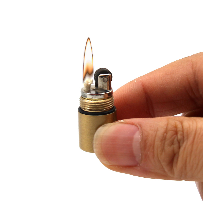 Ultra Small Kerosene Lighter Pocket Fuel Lighter Fire Stone Mini Lighter Personality Creative Little Pendant Metal