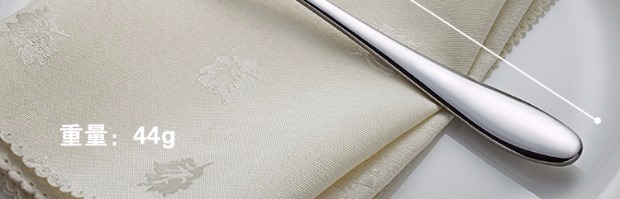 Steak dao và nĩa đặt inox Bộ đồ ăn phương Tây của gia đình đĩa sứ trắng