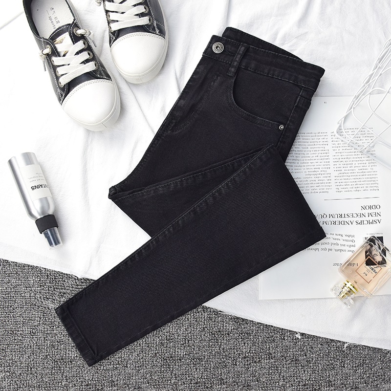 Black High-Waisted Slim-Fit Women's Jeans, Spring and Autumn Style, Cropped Skinny Pants, Stretchy Charcoal Pencil Pants with Fleece Lining for Winter