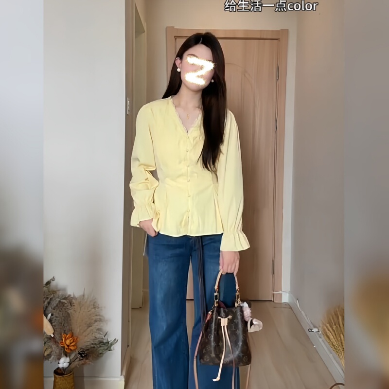 A2611 Large Size Korean Style V Neck Lace Crochet Beautiful Long-Sleeved Top Slimming Shirt 2025 Autum Design Top